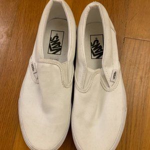 White slip on Vans